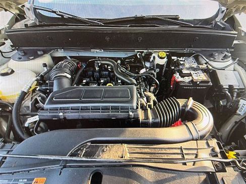 Certified 2025 Ford Bronco Sport Big Bend AWD/4WD image 4
