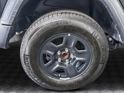 Used 2019 Jeep Wrangler Sport image 30