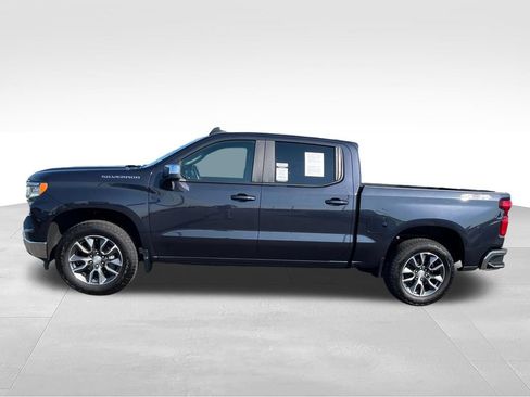 Used 2024 Chevrolet Silverado 1500 LT AWD/4WD image 2