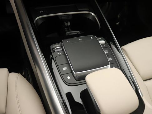 Certified 2023 Mercedes-Benz GLA 250 image 15