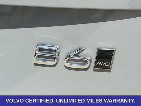 Certified 2026 Volvo XC90 B6 Plus AWD/4WD image 9