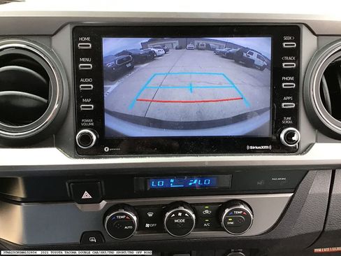 Used 2021 Toyota Tacoma SR5 RWD image 15