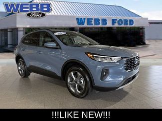 Used 2025 Ford Escape ST-Line Select AWD/4WD video 1