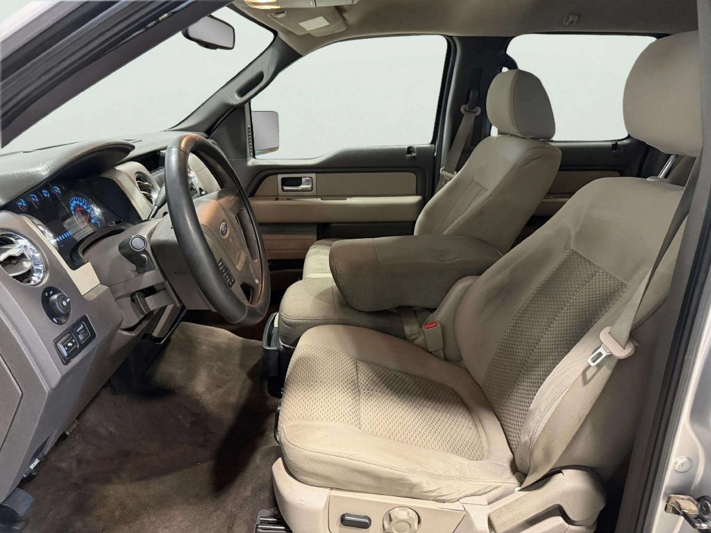 Used 2010 Ford F150 XLT AWD/4WD image 13