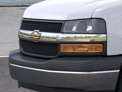 New 2025 Chevrolet Express 2500 Extended w/ Driver Convenience Package image 13