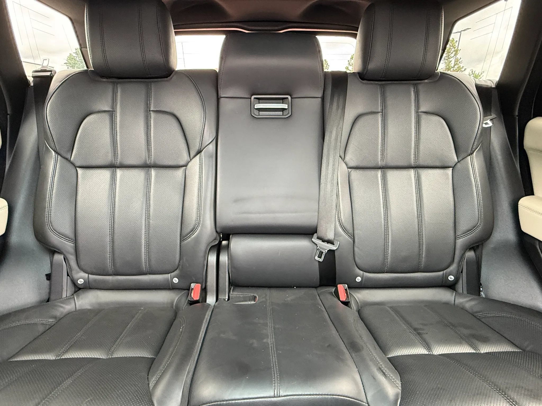 Used 2017 Land Rover Range Rover Sport HSE AWD/4WD image 22