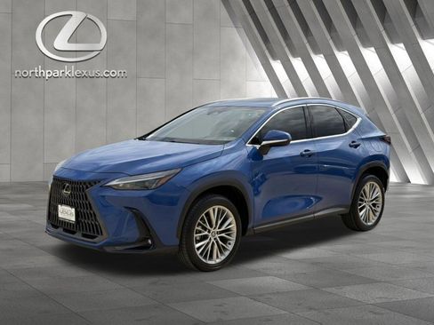 Certified 2025 Lexus NX 350 AWD w/ Accessory Package (Z1) image 3