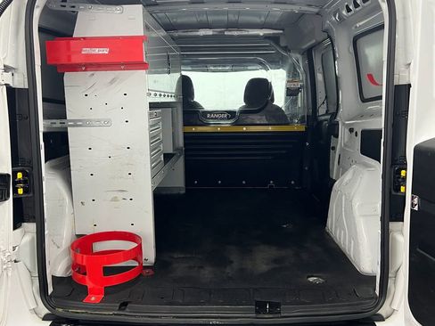 Used 2018 RAM ProMaster City Tradesman SLT image 16