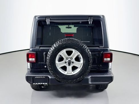 Used 2020 Jeep Wrangler Unlimited Sport S AWD/4WD image 9