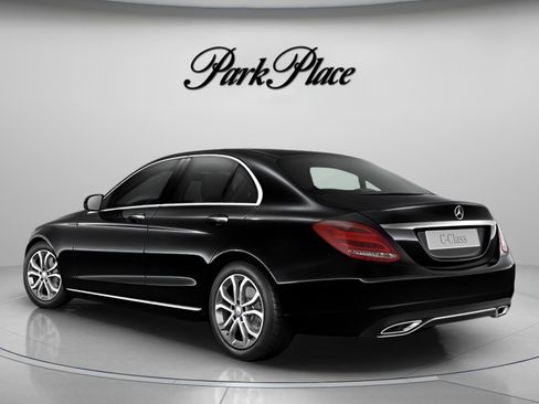 Used 2017 Mercedes-Benz C 300 Sedan image 11