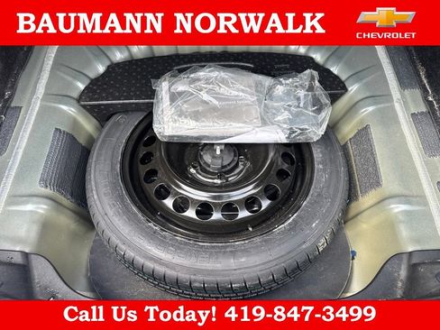 Used 2020 Chevrolet Malibu LS FWD image 40