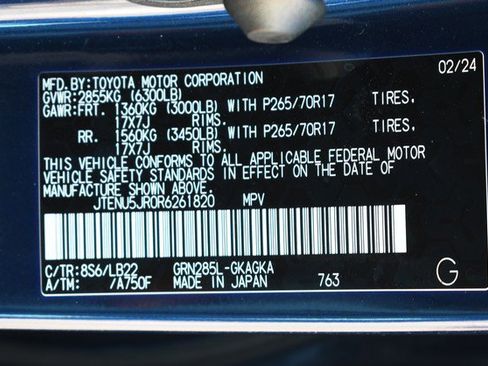 Certified 2024 Toyota 4Runner SR5 Premium w/ Moonroof Package image 34