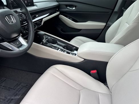 New 2026 Honda Accord Touring image 10