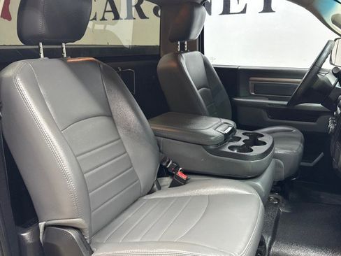 Used 2016 RAM 3500 Tradesman w/ Power & Remote Entry Group image 30