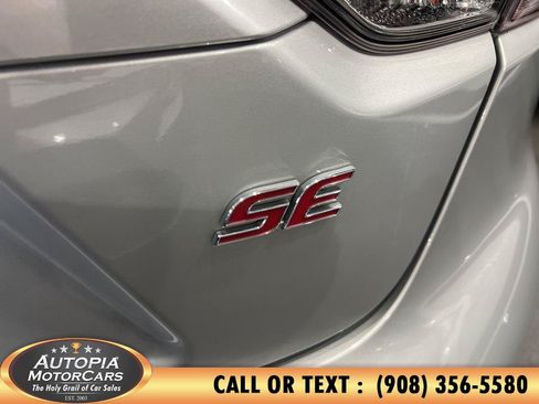 Used 2021 Toyota Corolla SE w/ SE Premium Package FWD image 34