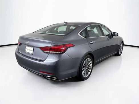 Used 2016 Hyundai Genesis 3.8 image 6