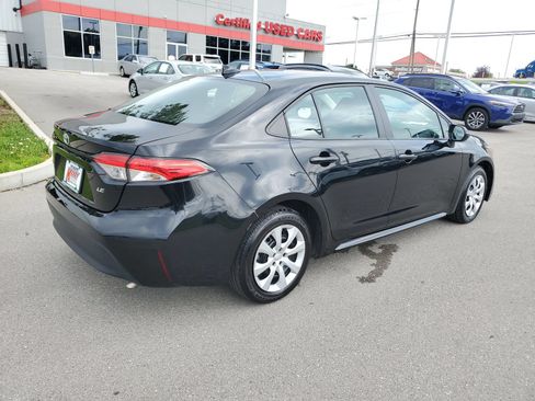 Certified 2024 Toyota Corolla LE FWD image 4