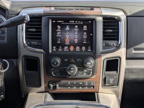 Used 2017 RAM 3500 Laramie image 19