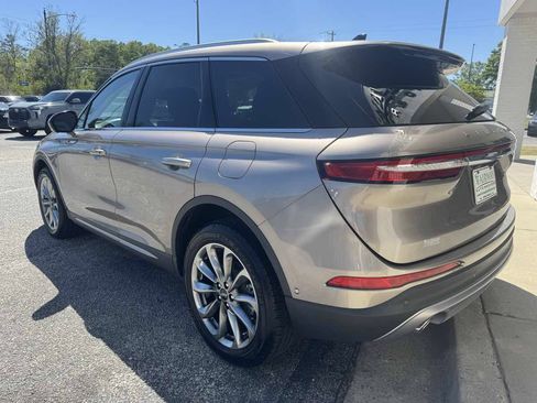 Used 2020 Lincoln Corsair FWD image 8