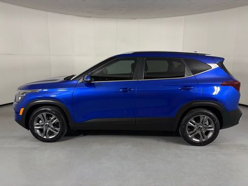 Used 2023 Kia Seltos S FWD image 5