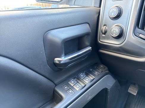 Used 2017 Chevrolet Silverado 1500 LT w/ All Star Edition image 24