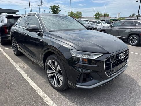 Used 2022 Audi Q8 Premium Plus AWD/4WD image 2
