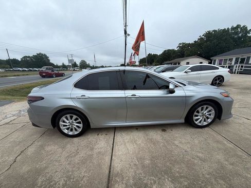 Used 2024 Toyota Camry LE FWD image 13
