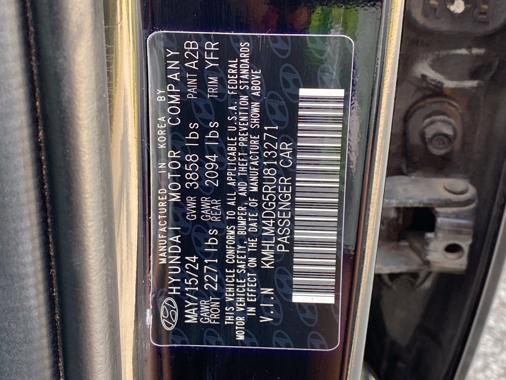 Used 2024 Hyundai Elantra SEL FWD image 33