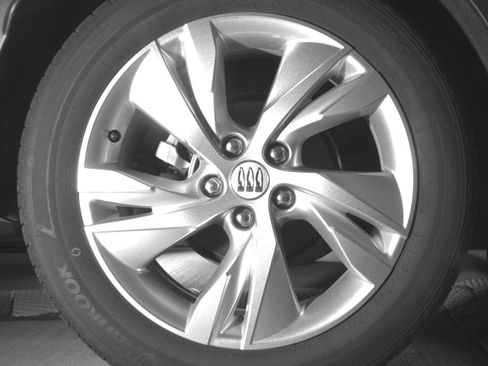 Used 2025 Buick Encore GX Preferred image 15