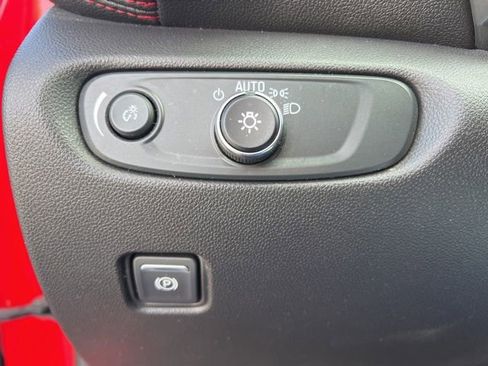 Used 2023 Chevrolet Blazer RS image 10