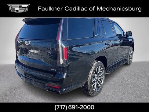 Used 2023 Cadillac Escalade Sport image 5