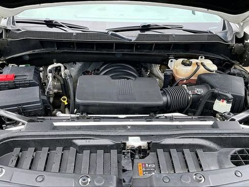 Used 2022 Chevrolet Silverado 1500 LT Trail Boss w/ Convenience Package II AWD/4WD image 31