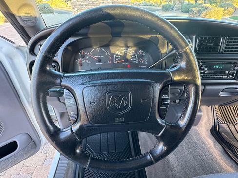 Used 2002 Dodge Ram 2500 Truck 2WD Quad Cab image 29