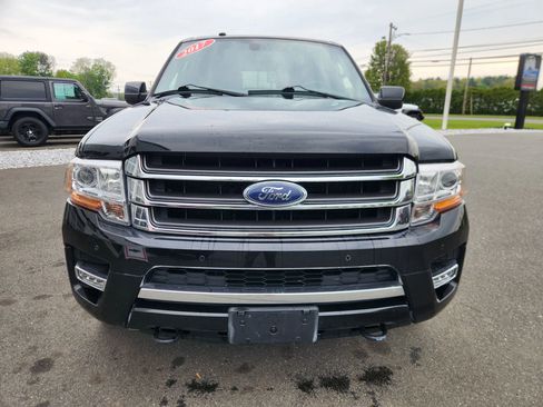 Used 2017 Ford Expedition EL Limited w/ Equipment Group 301A AWD/4WD image 23