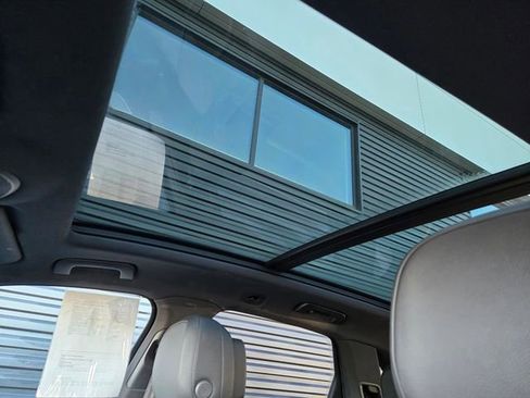 Used 2024 Porsche Cayenne image 20