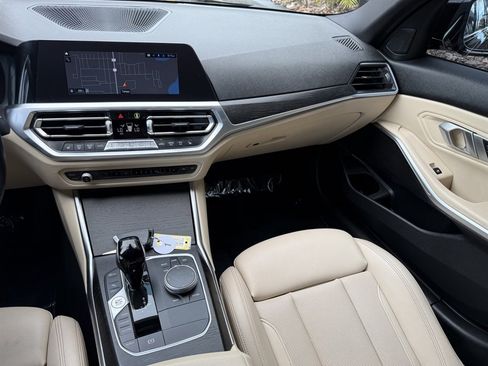 Used 2022 BMW 330i Sedan RWD image 22