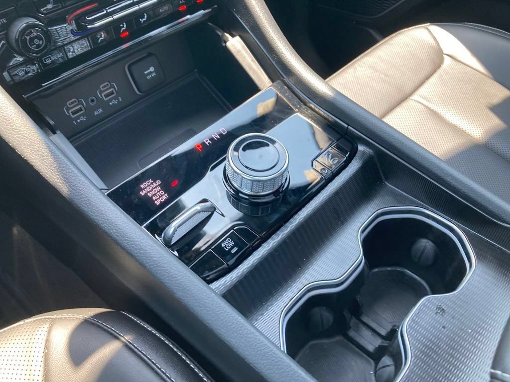 New 2024 Jeep Grand Cherokee Limited 4xe w/ Luxury Tech Group II AWD/4WD image 23