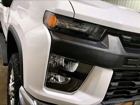 Used 2021 Chevrolet Silverado 2500 W/T w/ Gooseneck/5TH Wheel Package image 4