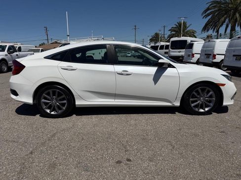 Used 2019 Honda Civic EX image 4