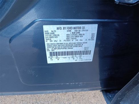 Used 2023 Lincoln Nautilus Reserve w/ Equipment Group 201A image 35