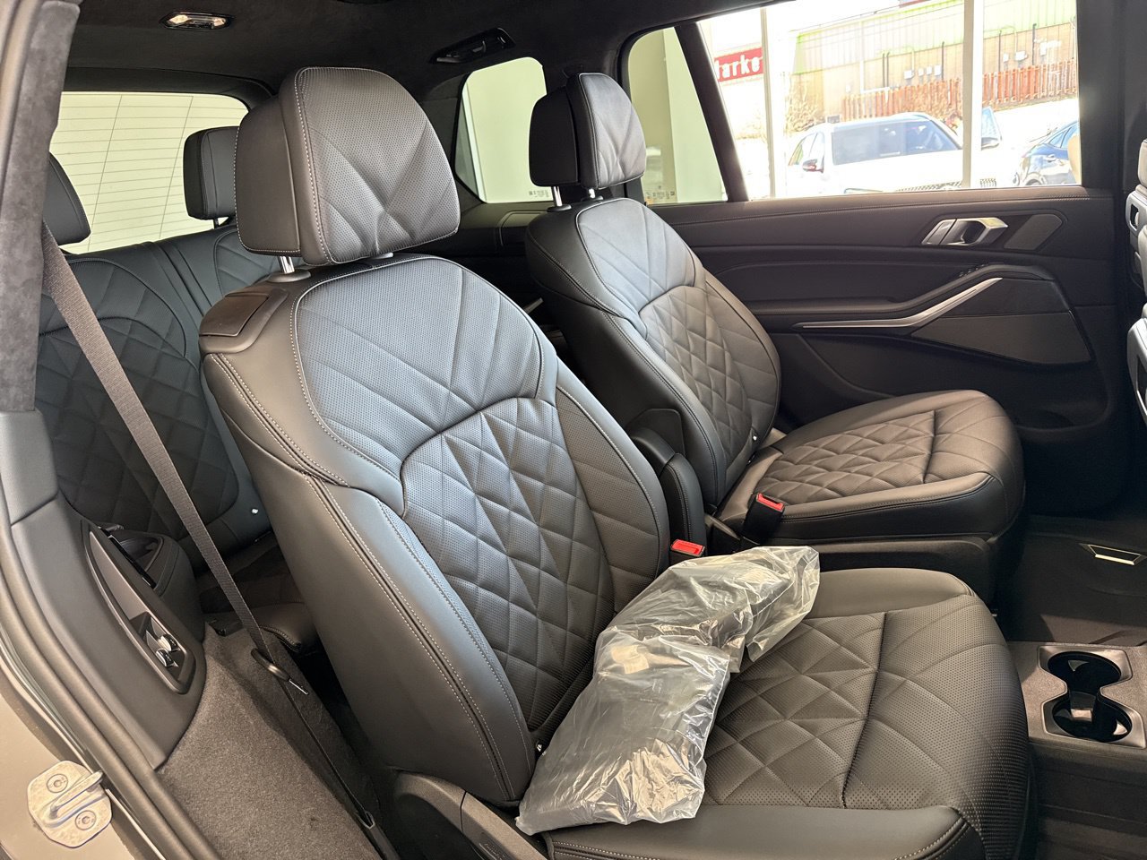 New 2026 BMW X7 xDrive40i w/ M Sport Package AWD/4WD image 52