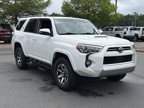 Used 2022 Toyota 4Runner TRD Off-Road Premium w/ Moonroof Package AWD/4WD image 14