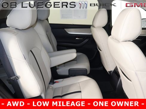 Used 2025 MAZDA CX-90 Plug-In Hybrid w/Premium Sport image 17