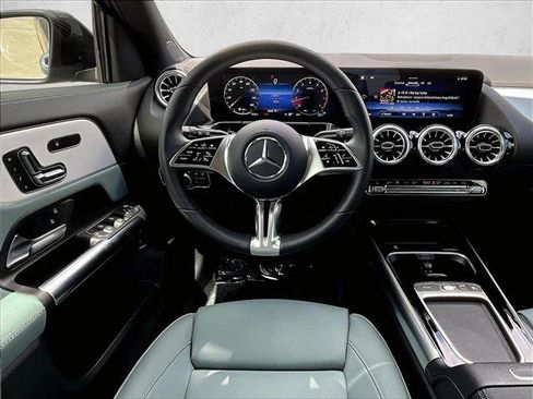 Used 2026 Mercedes-Benz GLA 250 image 7