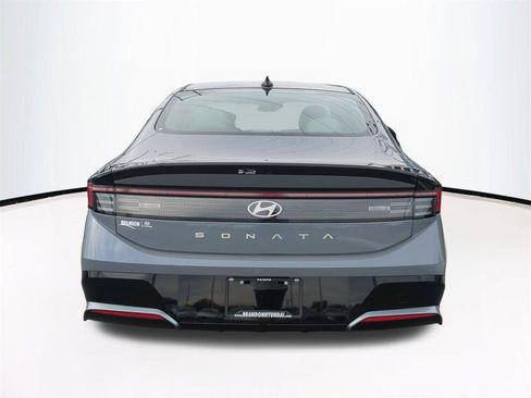 New 2026 Hyundai Sonata SEL image 6