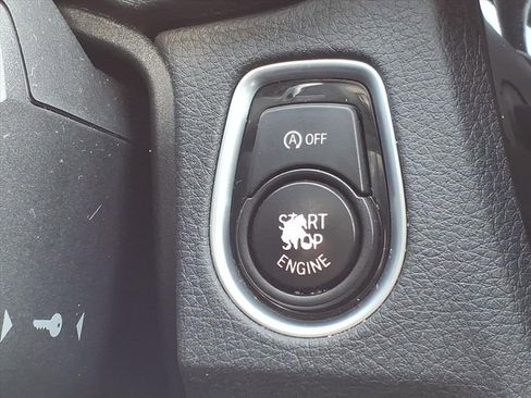 Used 2017 BMW 330i Gran Turismo xDrive image 23