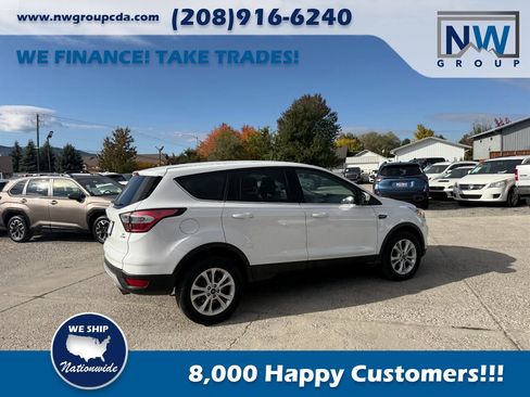 Used 2017 Ford Escape SE w/ SE Cold Weather Package image 22