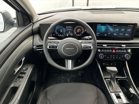 New 2026 Hyundai Tucson SEL image 24