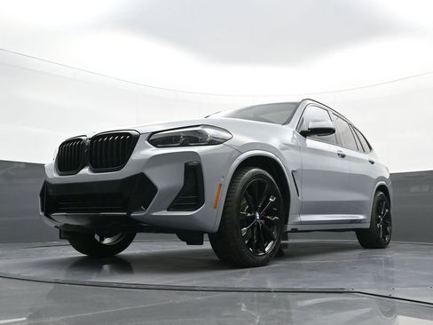 Used 2023 BMW X3 xDrive30i w/ M Sport Package image 25