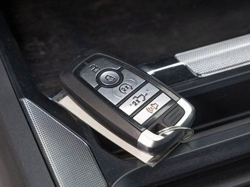 Used 2024 Ford F350 Lariat w/ Lariat Ultimate Package image 25